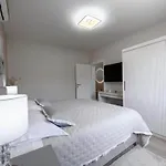 Villa Eden - Six Bedroom