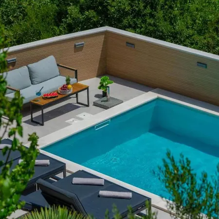 Eden Dubrovnik - Six Bedroom Villa *